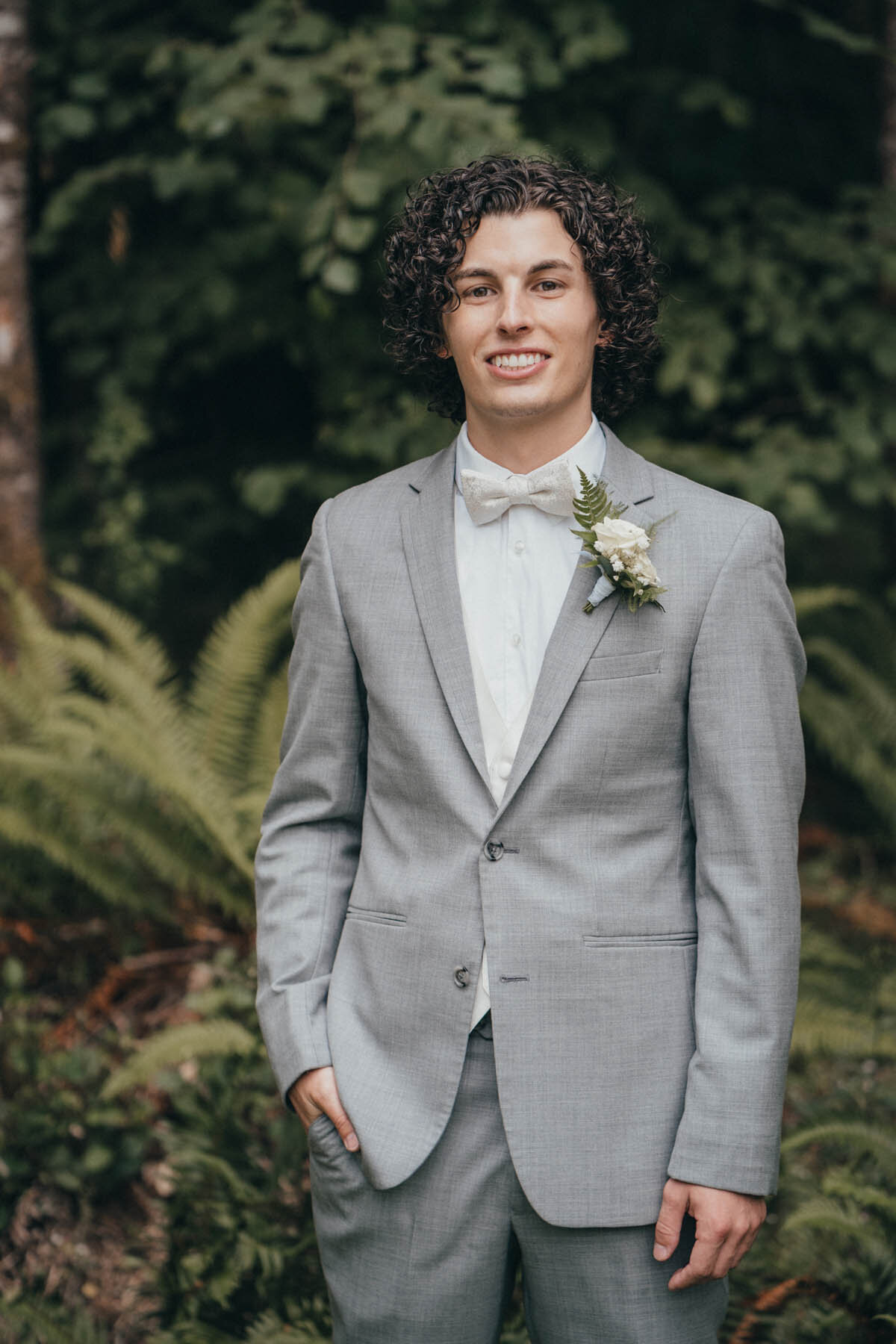 moments-and-mountains-photo-and-film-olympia-lacey-tacoma-wedding-tumwater-JI (102 of 71)