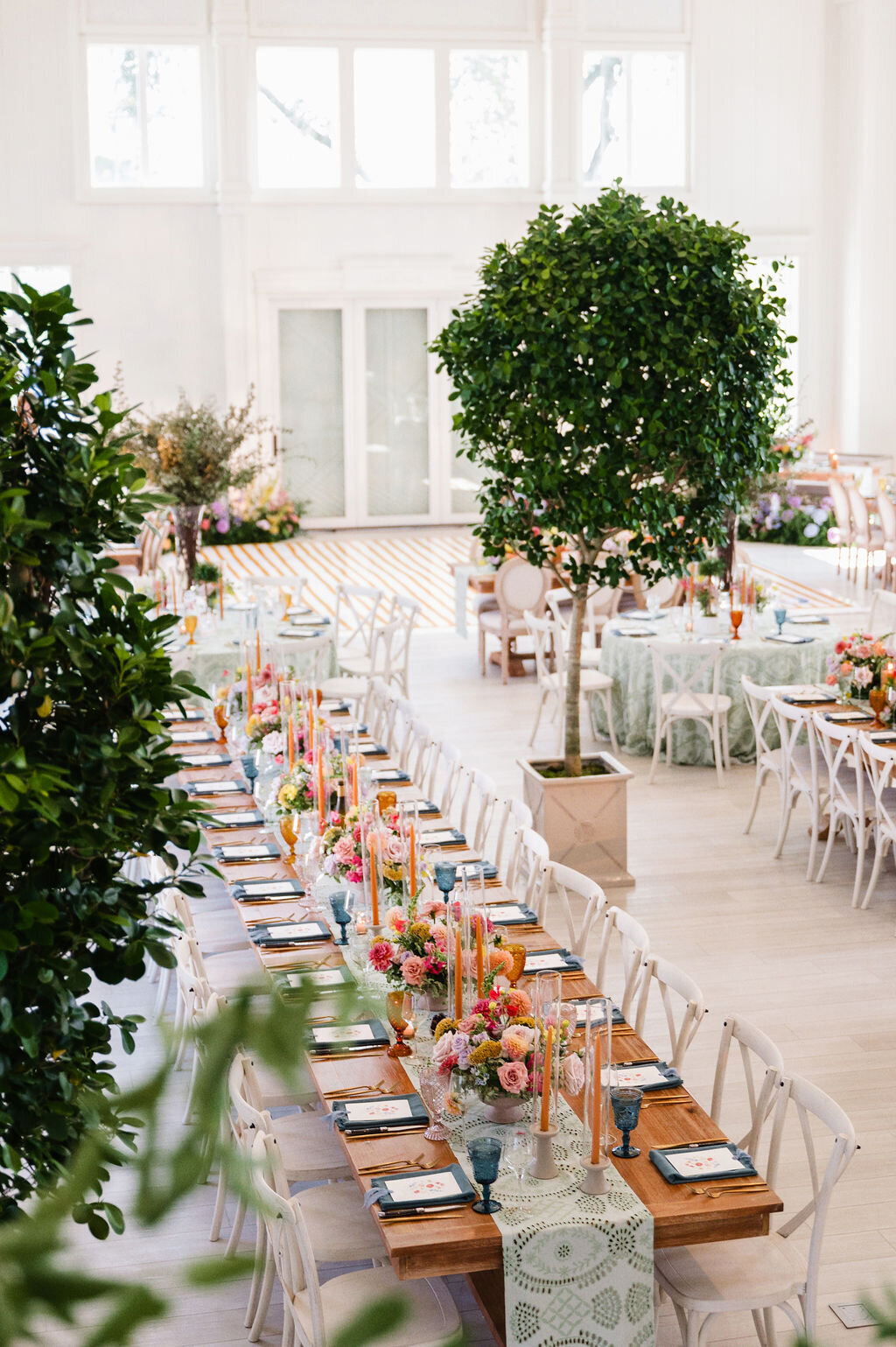 Etre Farms Colorful Summer Wedding in SoutWest Michigan_15