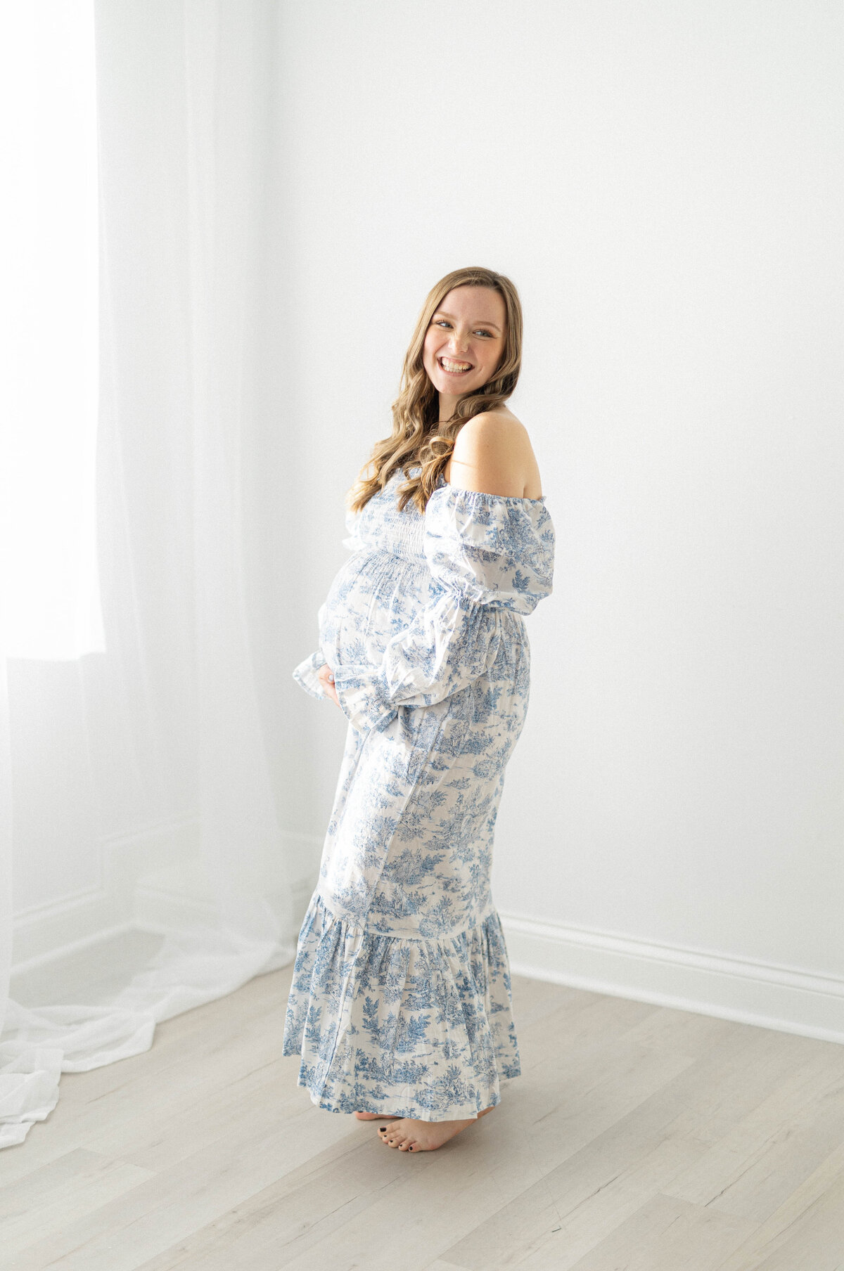 Knoxville Maternity The White Room Studio-5607