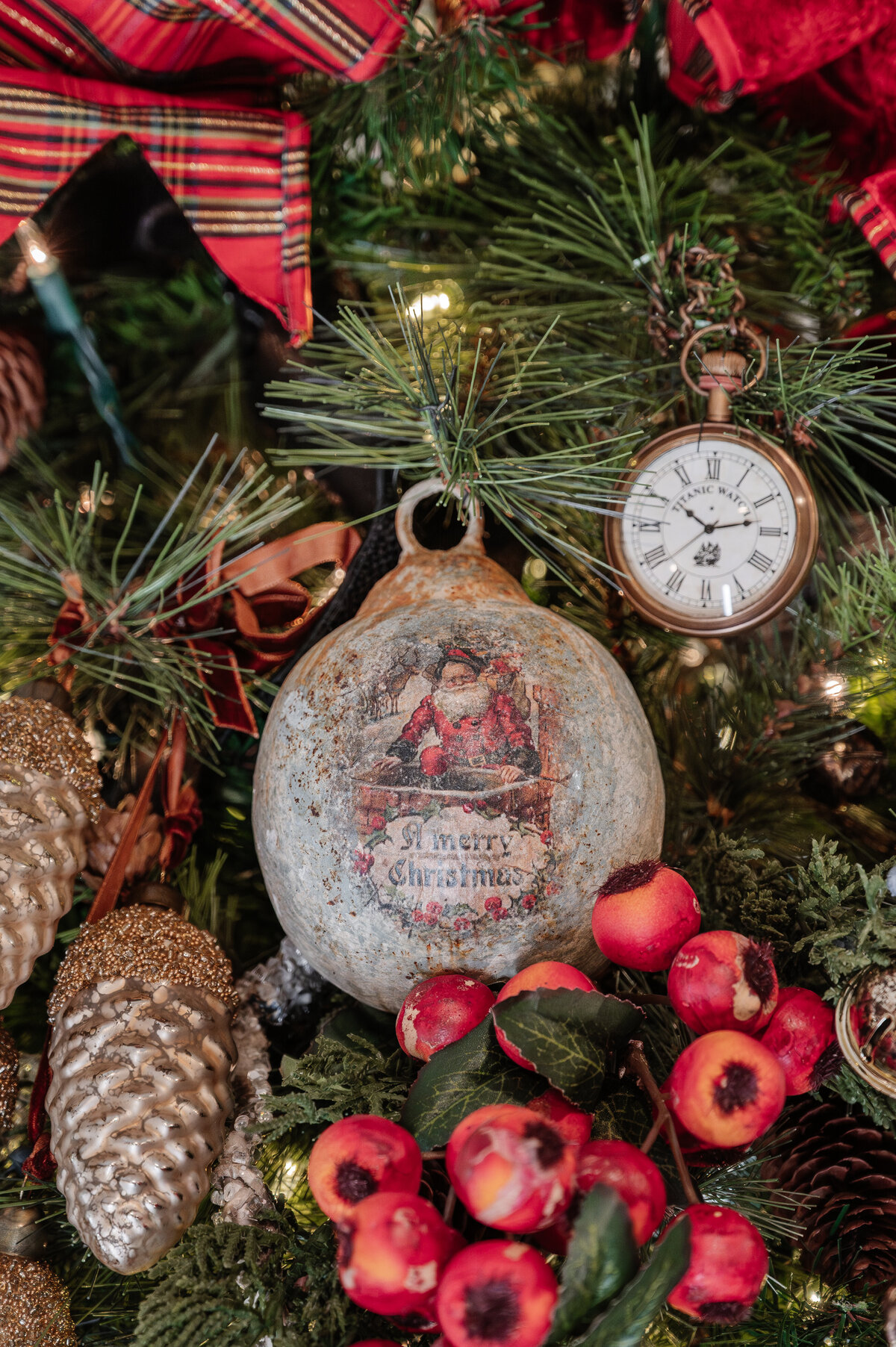 RR-2025-Christmas-Interiors-80