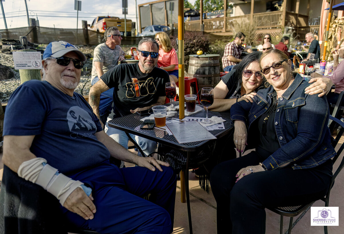 DSC_2588-Fizz Fans copy