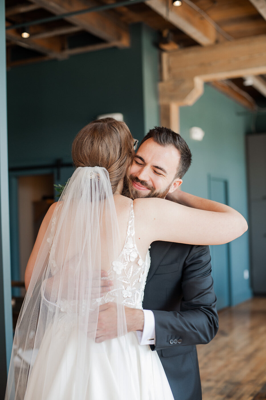 catholic-wedding-summer-indianapolis-indiana-st-johns-indy-catholic-church-7