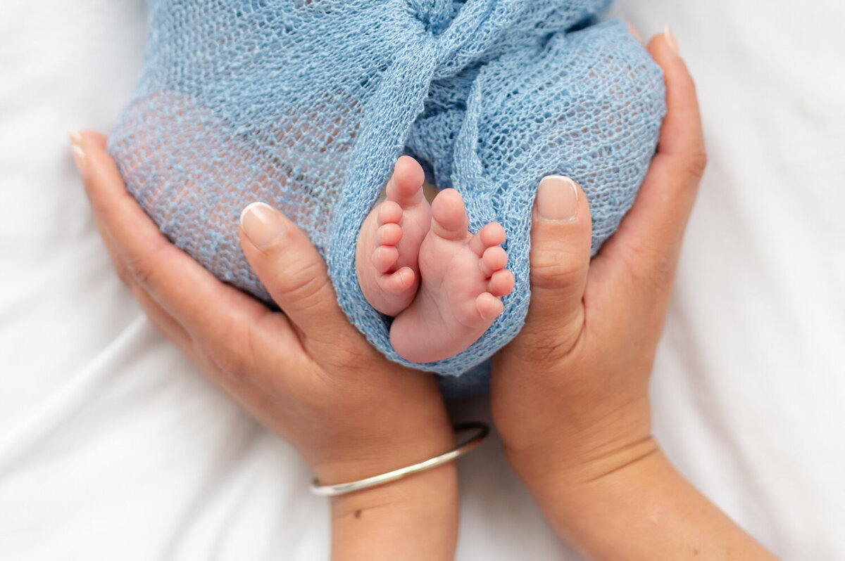 Newborn Session in Studio in Winter Park, Fl
