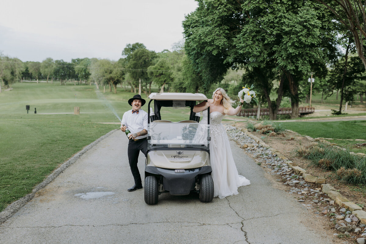 reTheBurrowWeddingPhotography-979