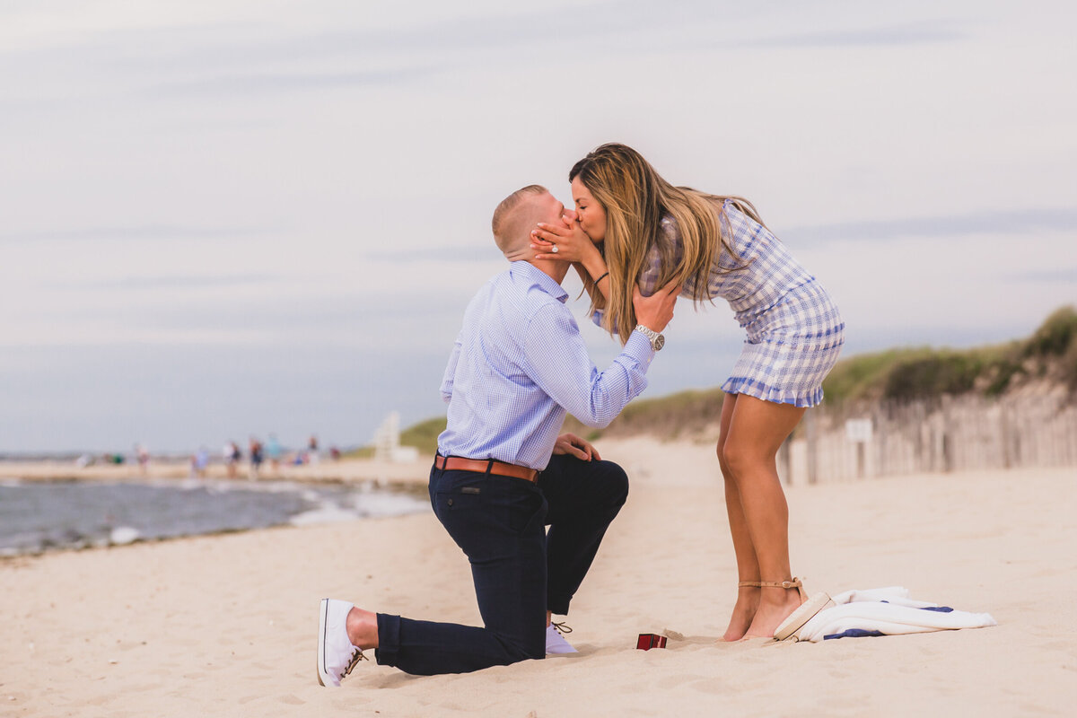 Nantucket Wedding Photographer Katie Kaizer Photography Journalistic Wedding Engagement Photography  EngagementProposalPortfolio_022_KatieKaizerPhotography