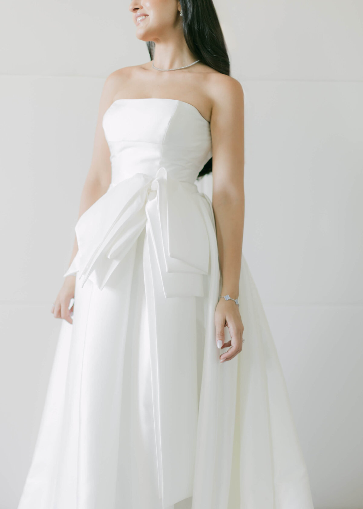 Noor-Tumi-Wedding-Spring-Somerset-House-Chloe-Winstanley-Photography-015