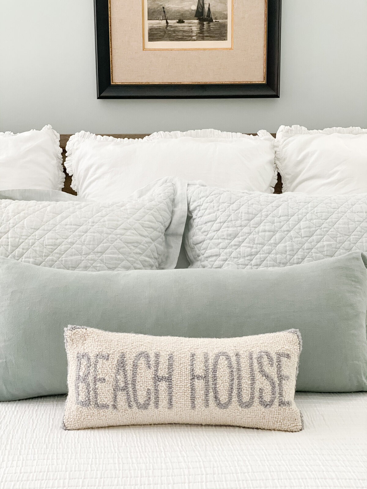 lesa-peers-beach-house-pillows