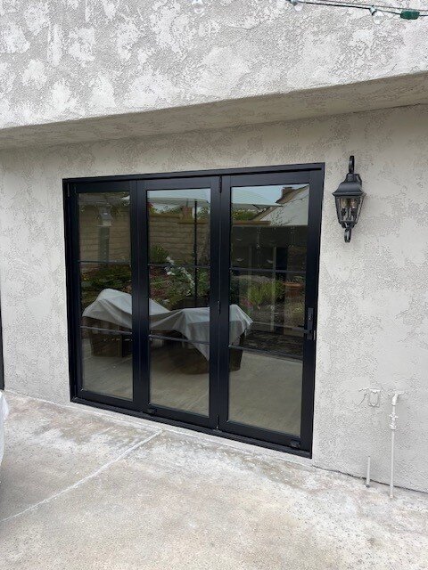 STUCCO - D1