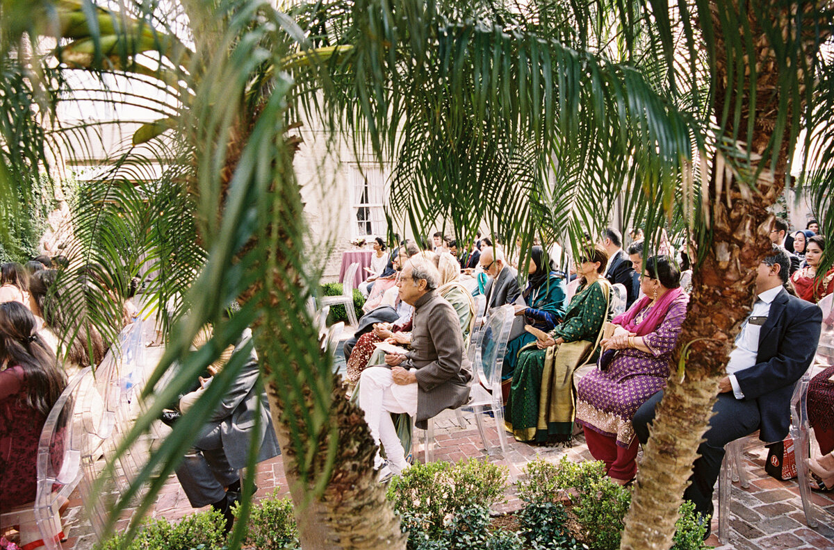 race-and-religious-new-orleans-indian-destination-wedding-guests