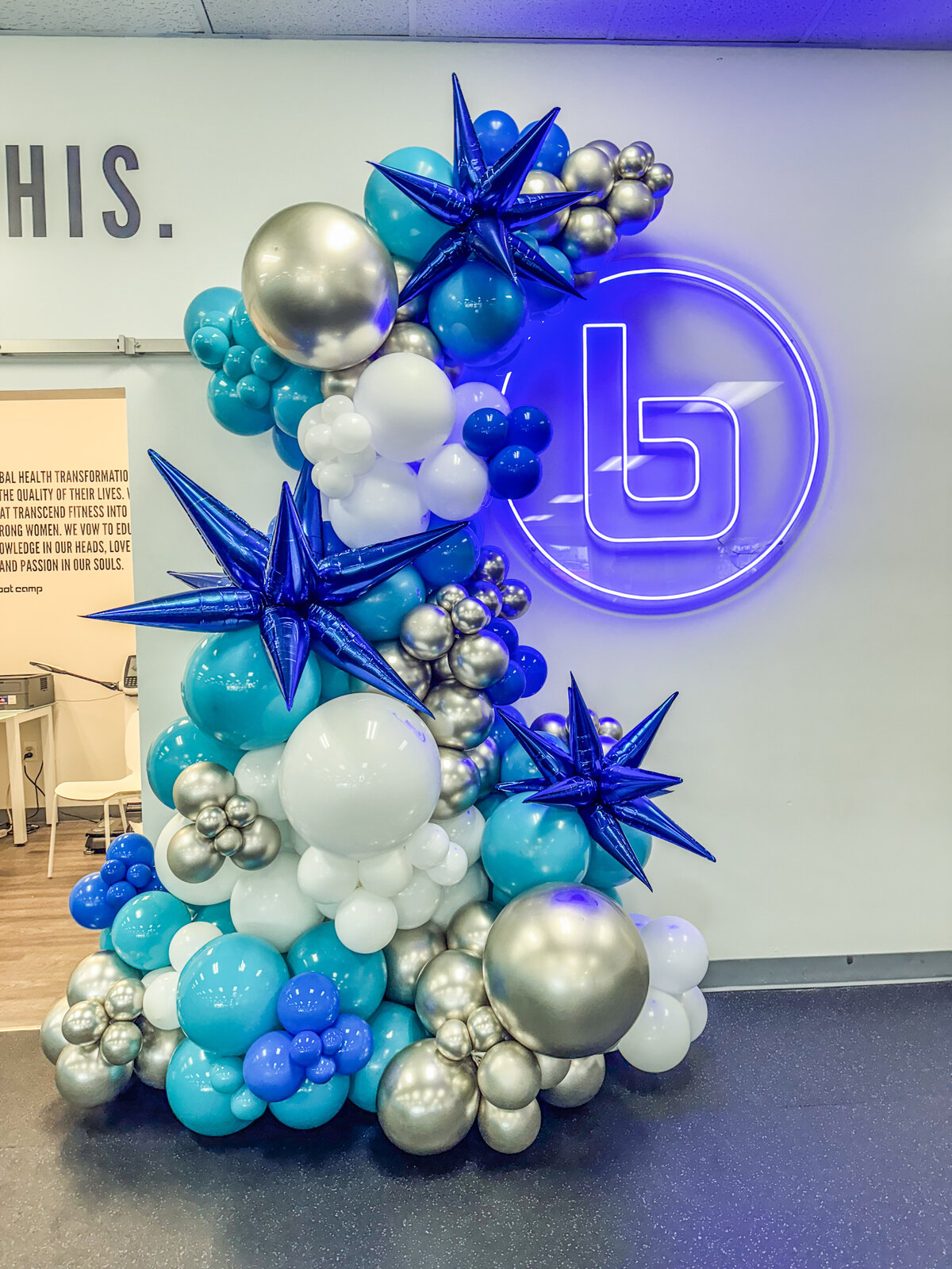 fun balloons for Tampa event