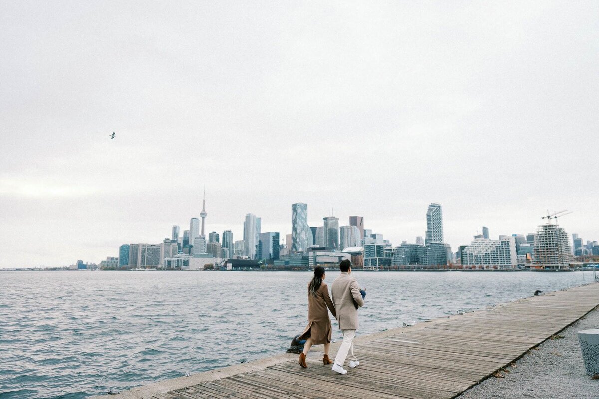 E2-Engagement-Photoshoot-in-Toronto-Vivian-and-David-2023-10-30-2500px-1071