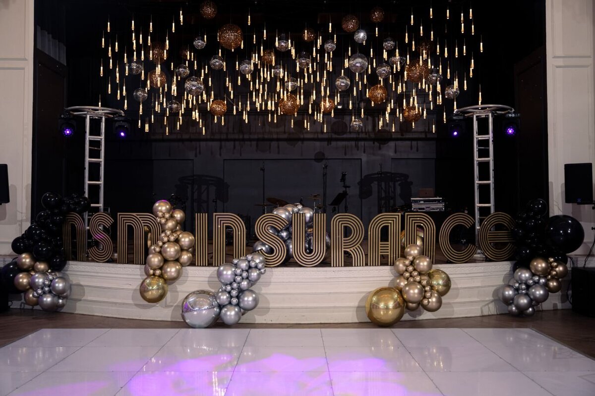 nsm-insurance-2025-holiday-party-19