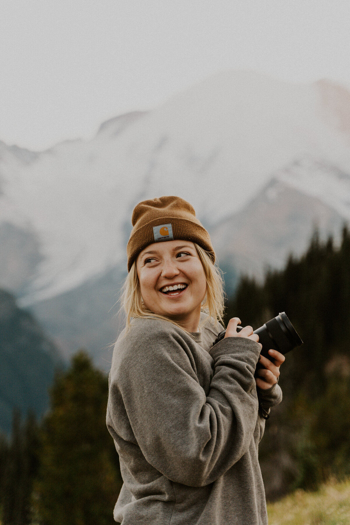 PNW Elopement Photographer