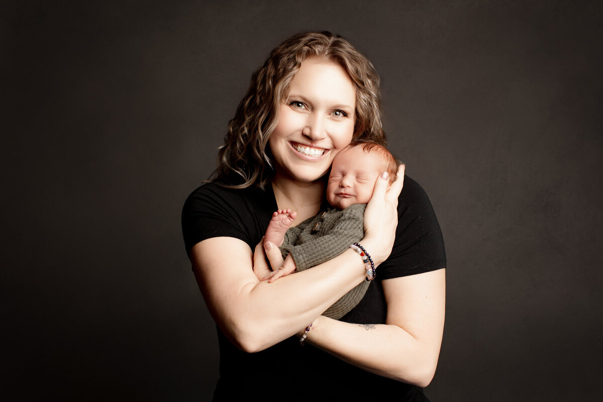 best motherhood photography Cave Springs, Bentonville motherhood photographer, mommy + me portrait session NW Arkansas