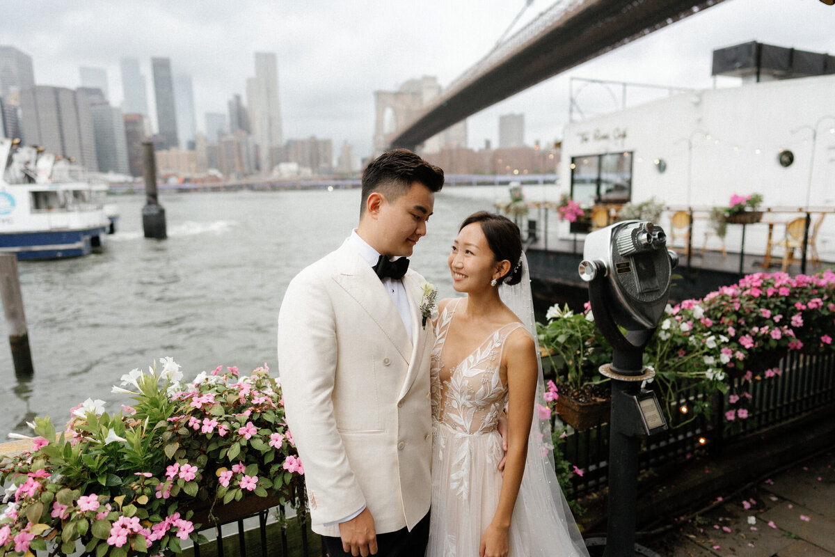 Brooklyn_Wedding_River_Cafe_Lev_Kuperman_051