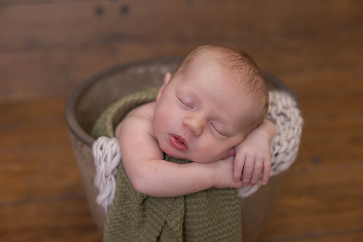 Frozen Moments Pennsylvania Posed Newborn Photographer Bucket