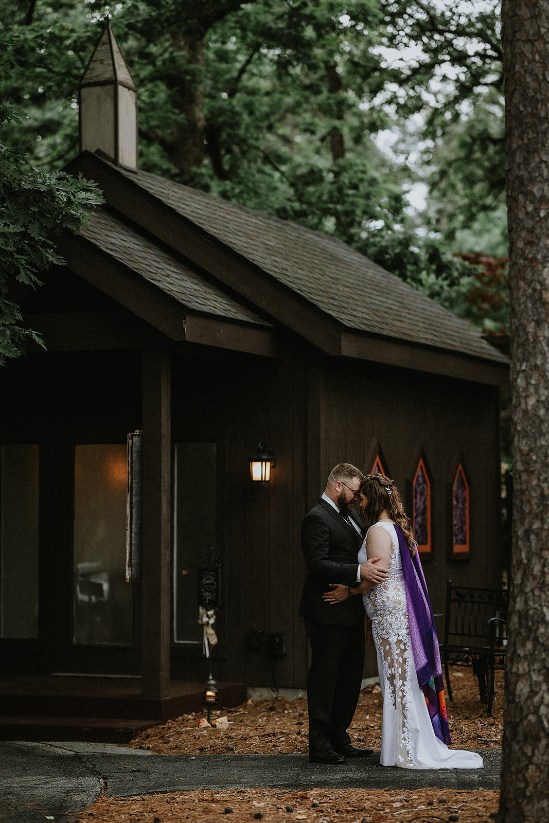 Aaron and Heather_BlackMoon Media-3445_websize