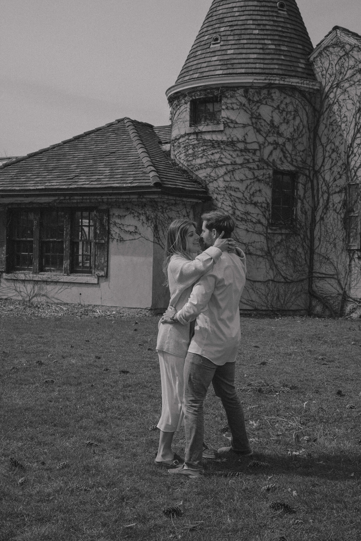 buffalo-engagement-photographer-maris-and-charlie.90