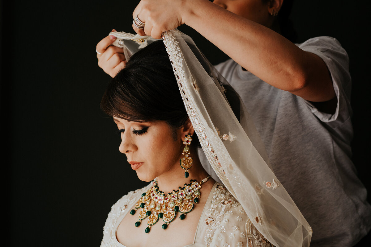 AmritaSinghPhoto-4195