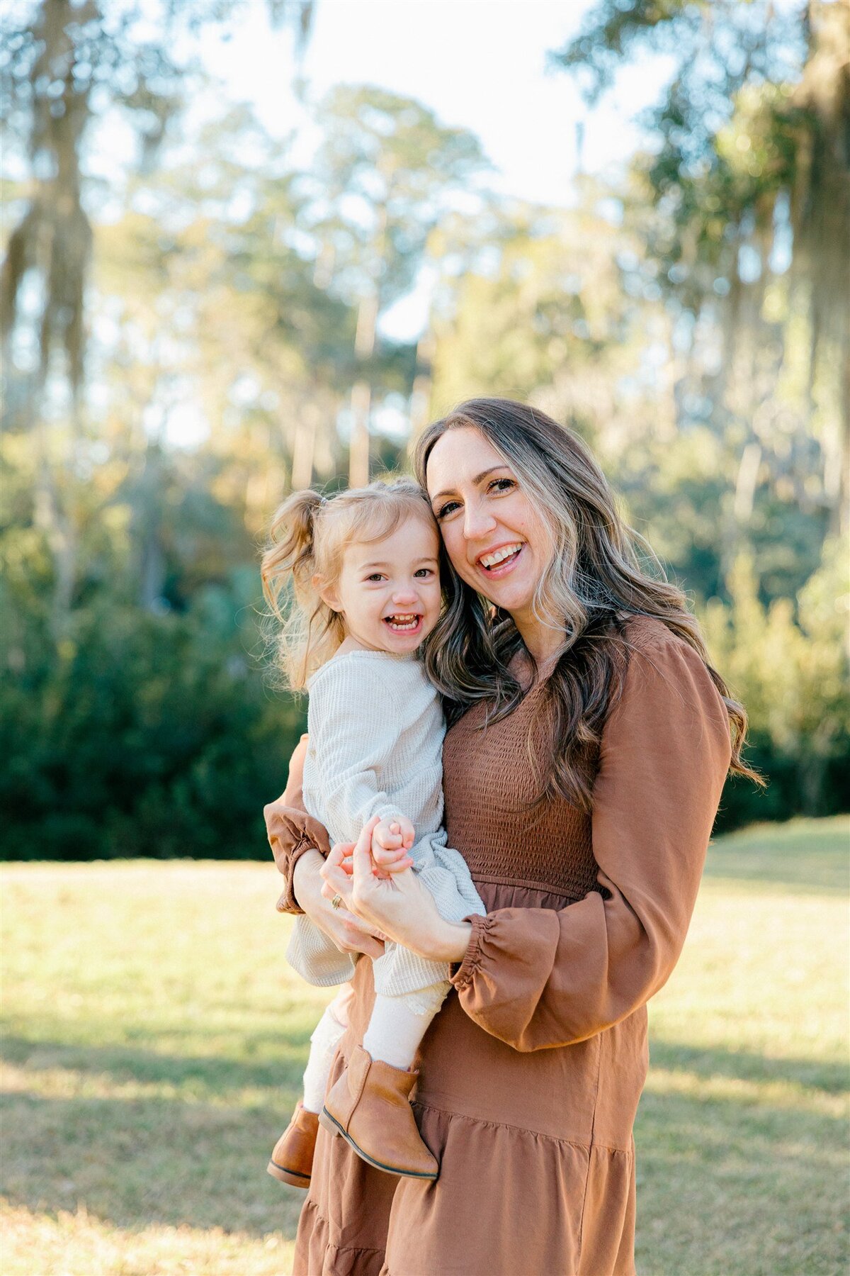 Palmetto-Bluff-Family-Session-Lamp-and-Light-Photography-3
