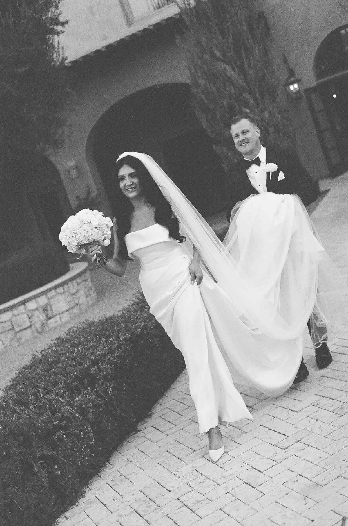 sunandpeakstudios-ChaddandRuby-Wedding-DeliveredFilm-155