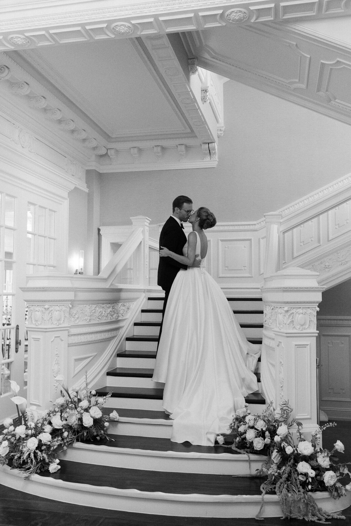 golden hour champagne ivory stone manor wedding lake geneva-15