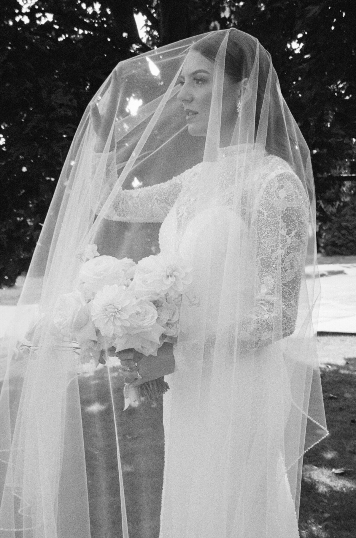Luxury-Editorial-Wedding-Photographer-Cacie-Carroll-Photography