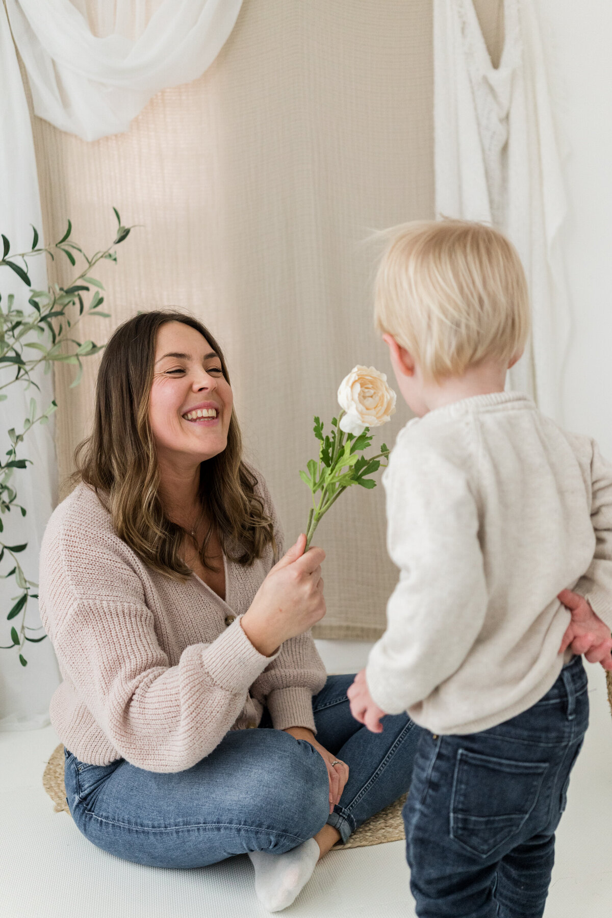 mothers-day-mini-session-promos-2025-78