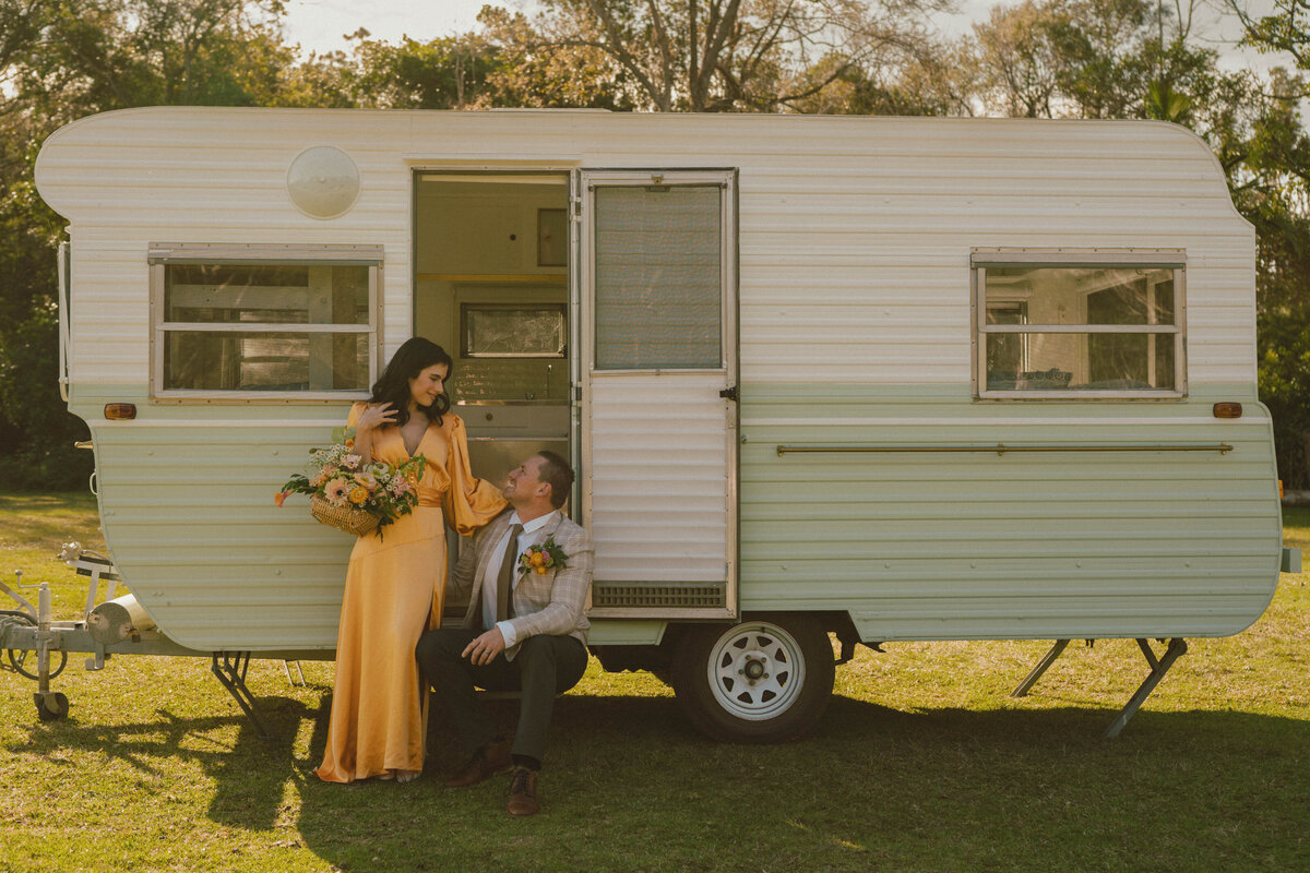 RetroElopementWeddingCandidDocumentary-2