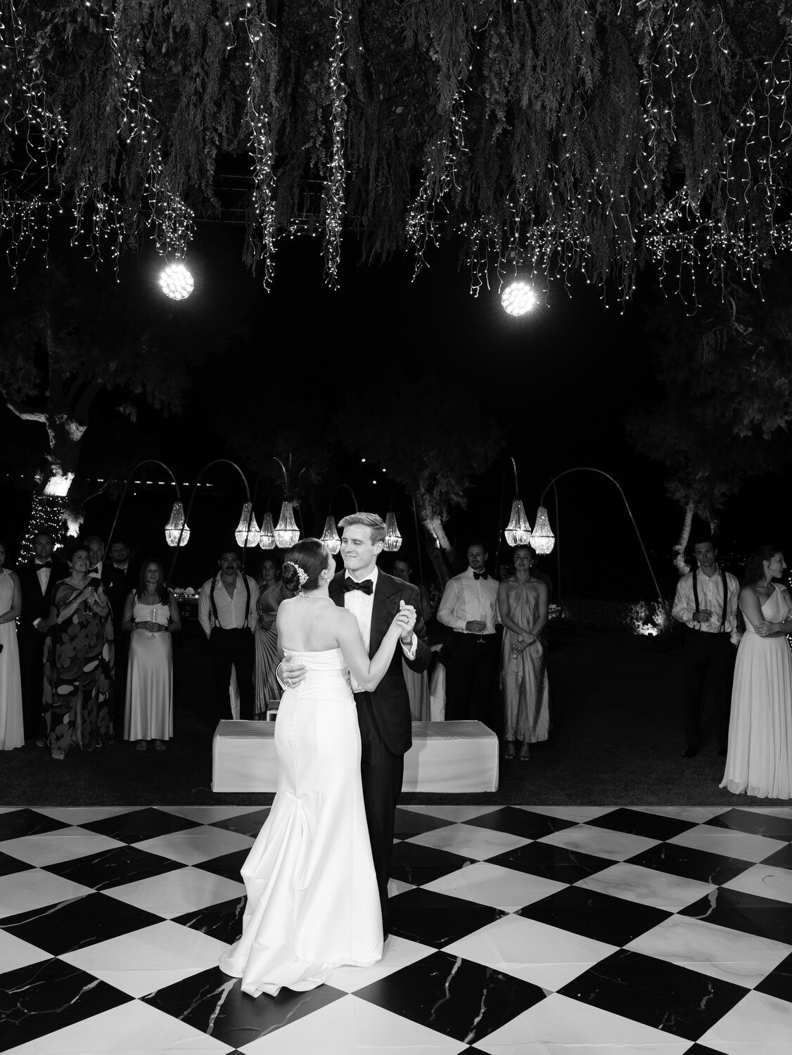 Romantic-Wedding-at-Island-Art-and-Taste–The-Residence-130