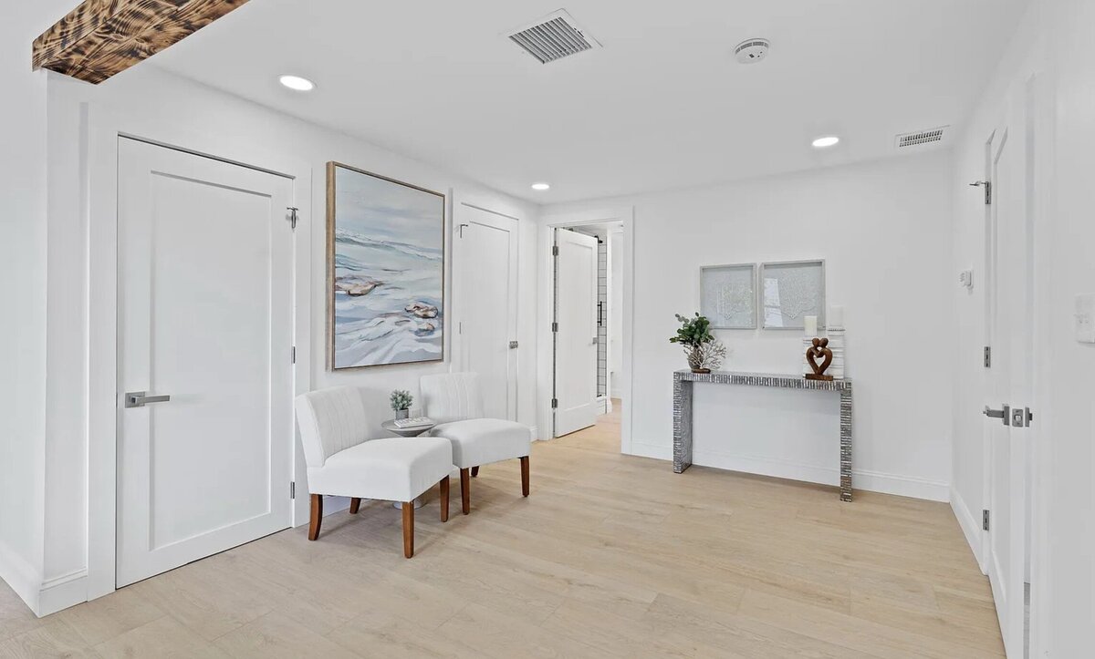 Kelly DeTommaso Elegant Transitions Vacant Home Staging Colmar PA Primary Bedroom 2nd Floor 3