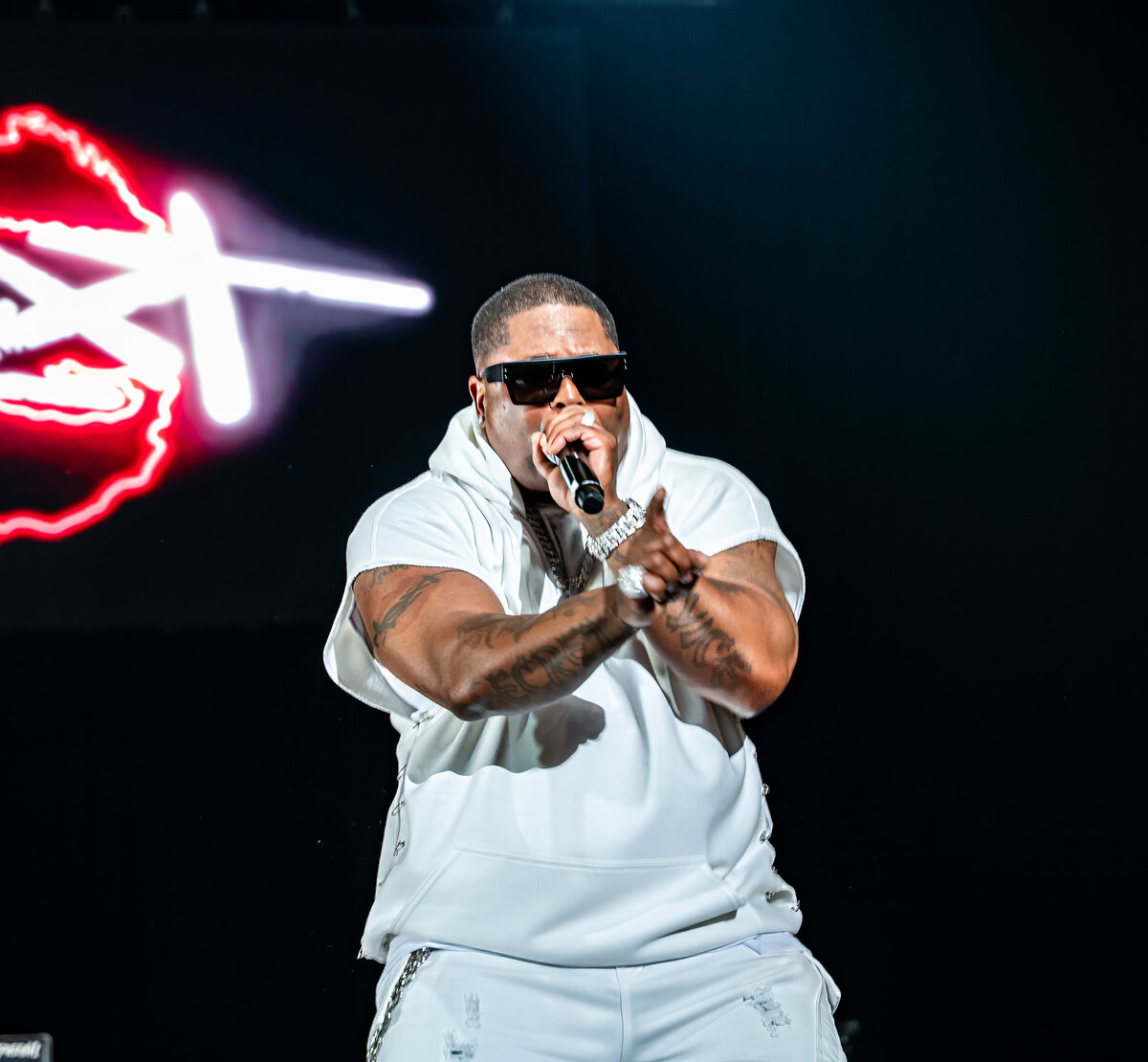 YFE Presents An All White Affair- R&B Jam-23