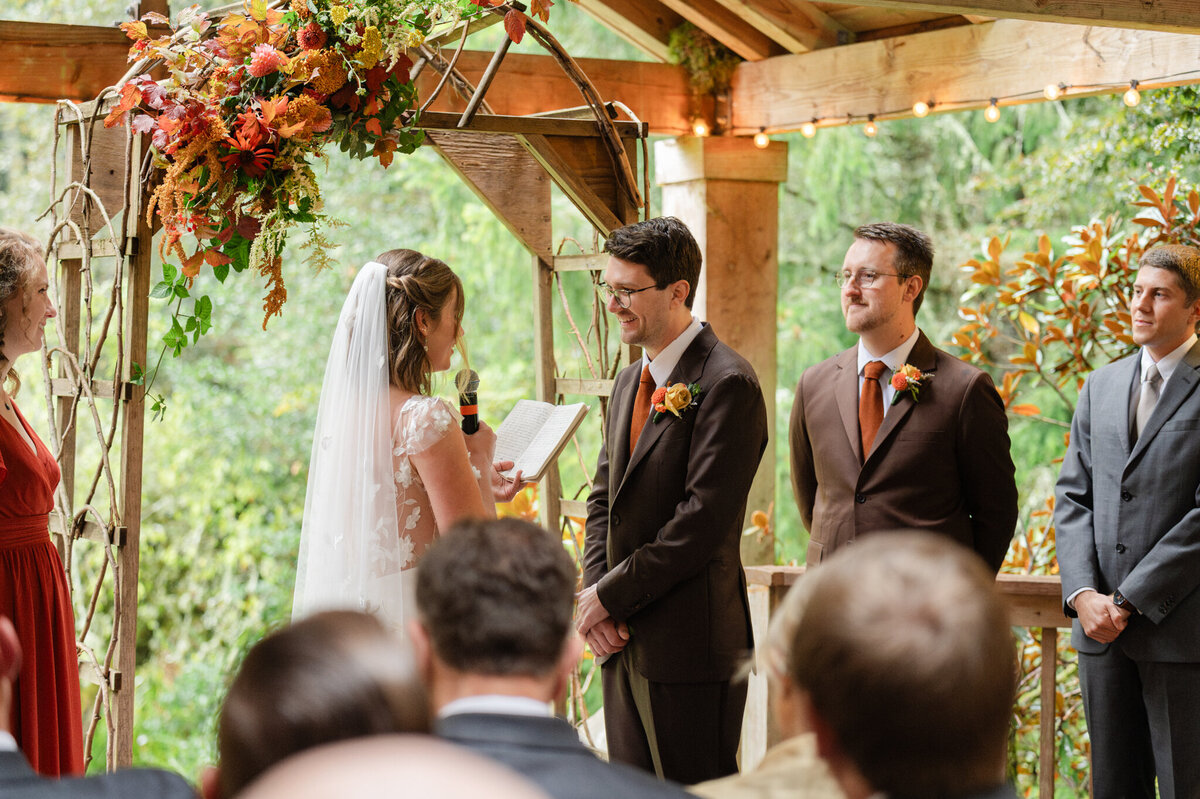 Beau-Lodge-Venue_Bellingham-Wedding-Photographer_Caylie-Mash_JK22