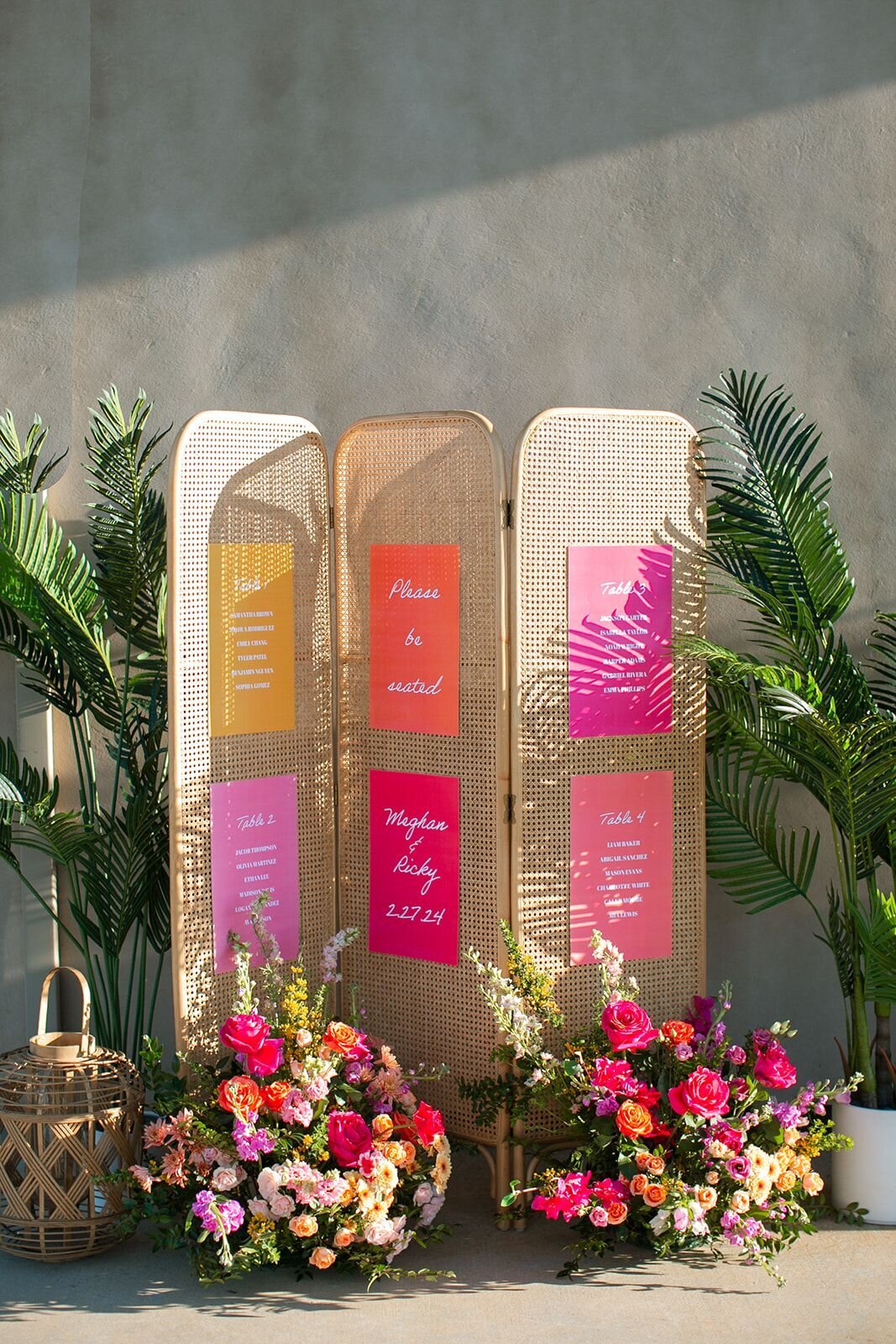 rattan-colorful-seating-chart