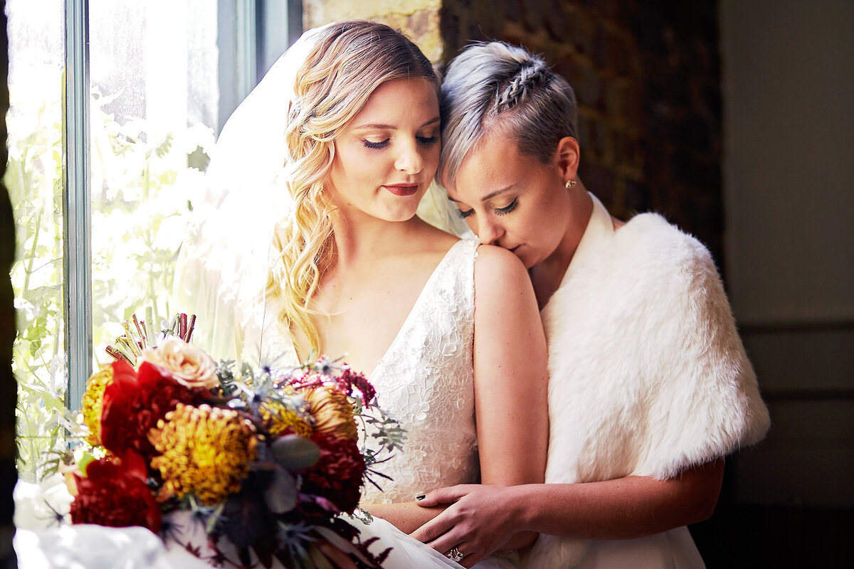 Luxe-By-Lindsay-Poogans-Courtyard-wedding-brides-portrait-lgbtqia-same-sex