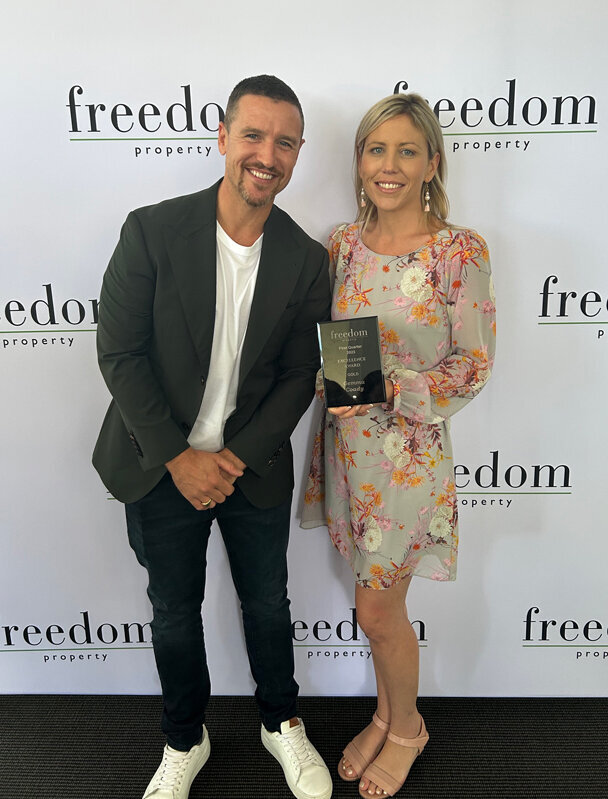 gemma-coady-team-freedom-property-award-josh-sherwood-sold