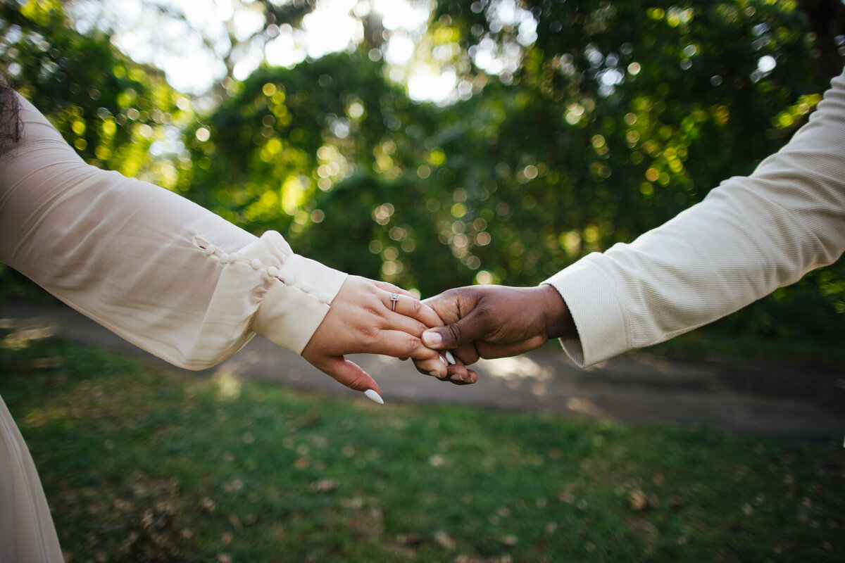 Tree-Tops-Park-Engagement-Session-12