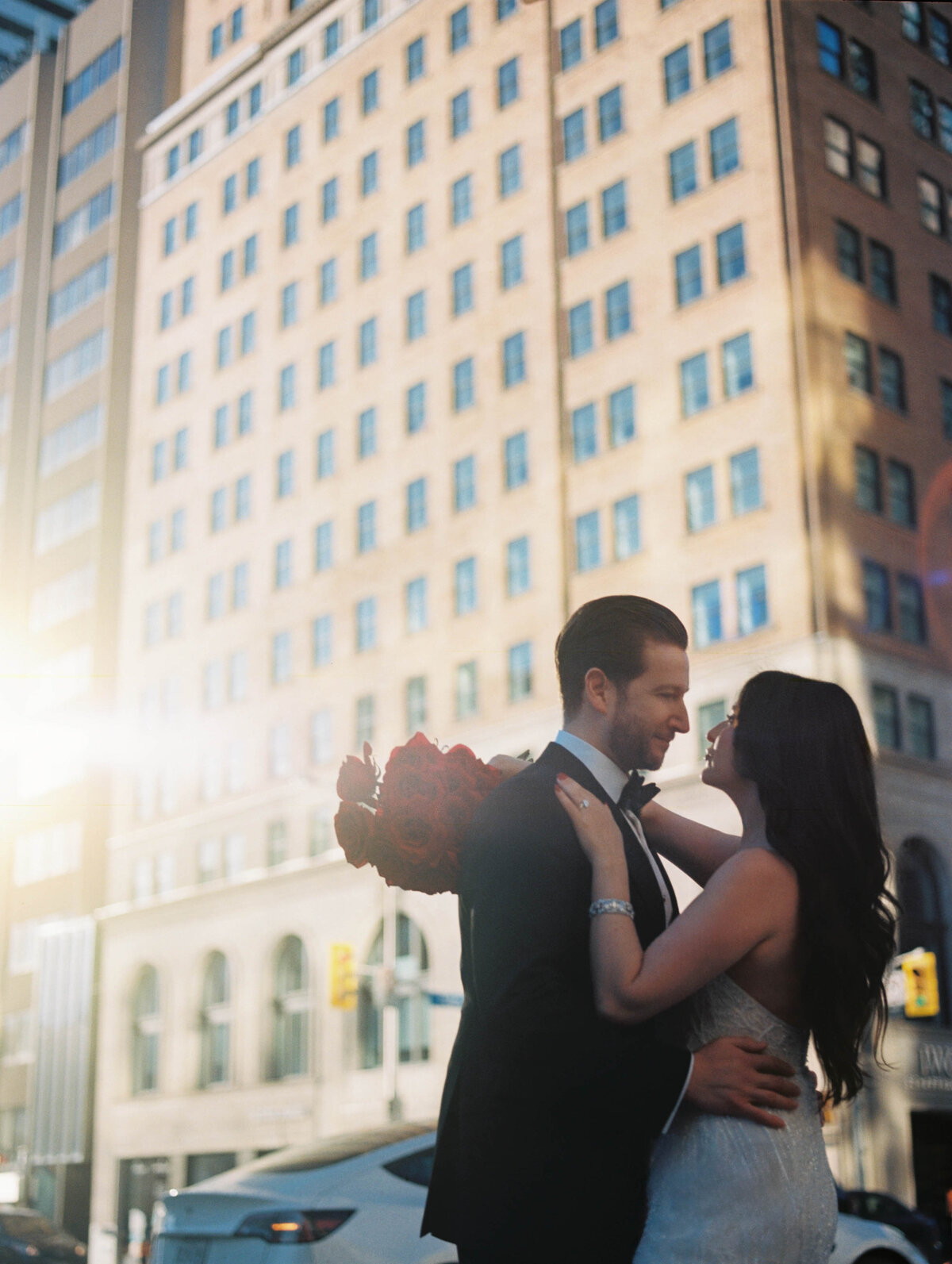 515-A-Luxurious-Red-Themed-Wedding-in-Toronto-Capturing-Timeless-Elegance-22