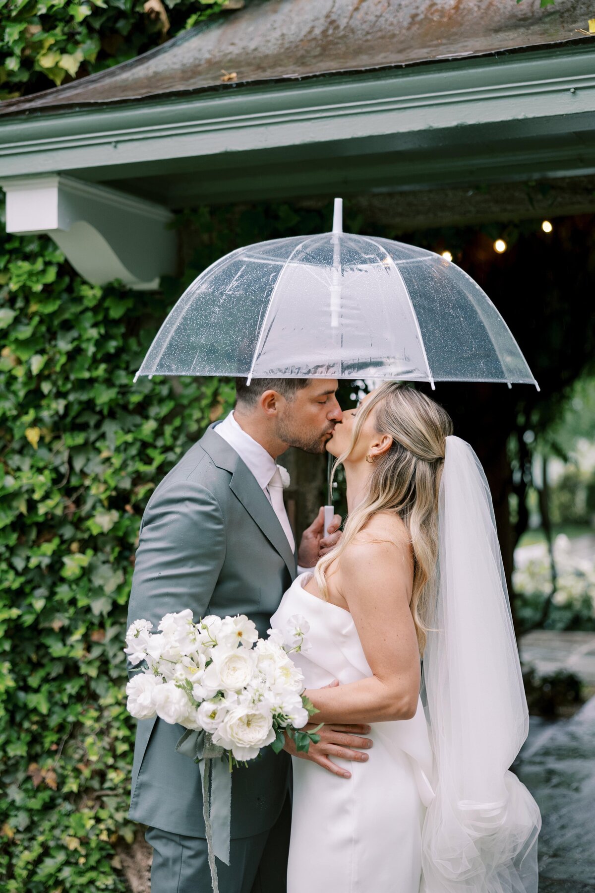 Danielle-Defayette-Photography-Goodstone-Inn-Wedding-VA-369