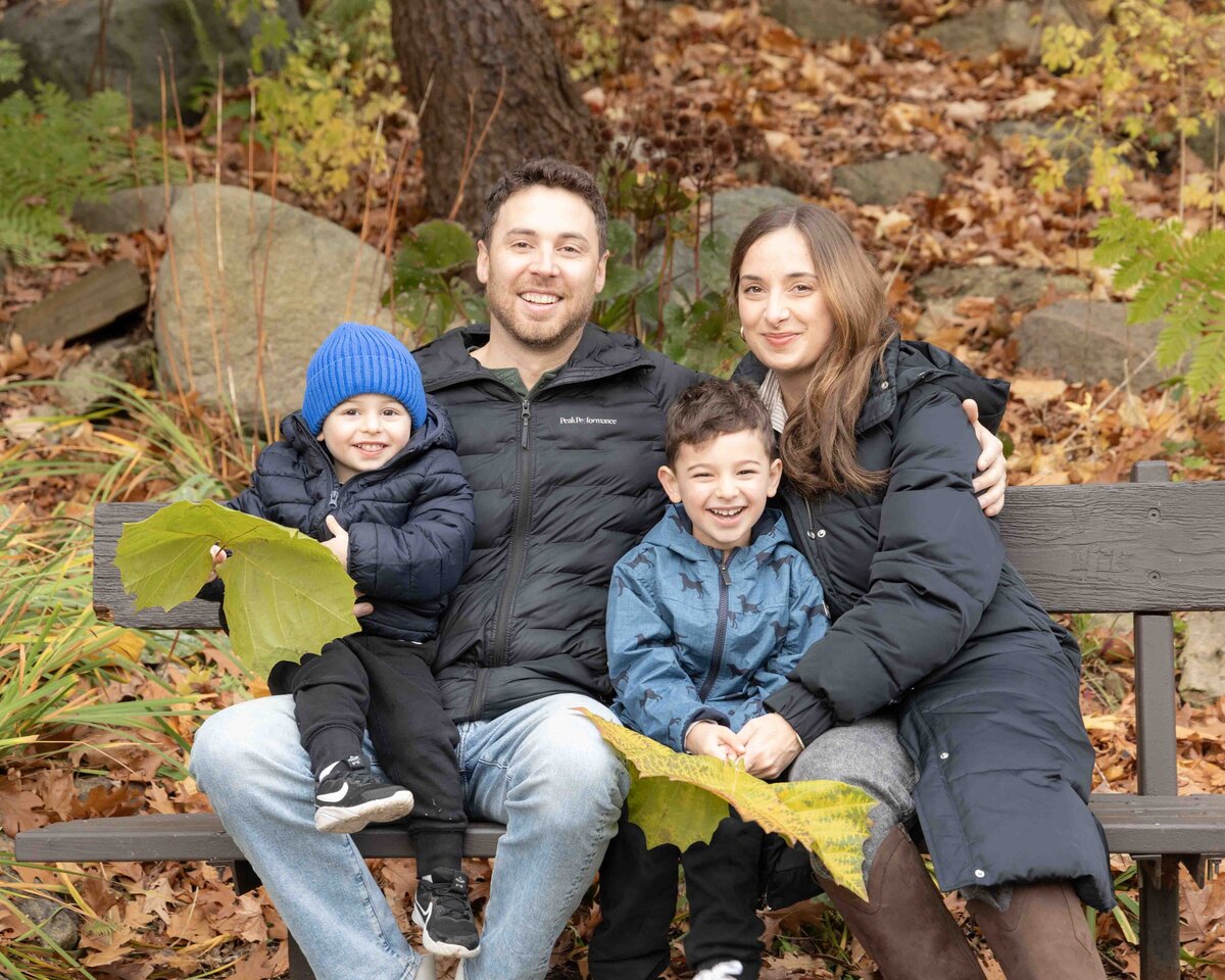 toronto-family-photographer-on-location