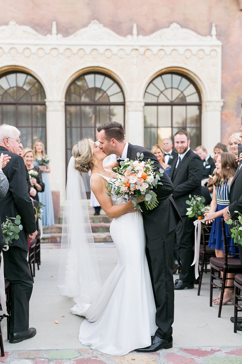 Howie Mansion photographer | Orlando photographer | Howie Mansion photographer  | Amalie Orrange | Howie Mansion wedding couple | Howie Mansion Howey in the hills florida-47