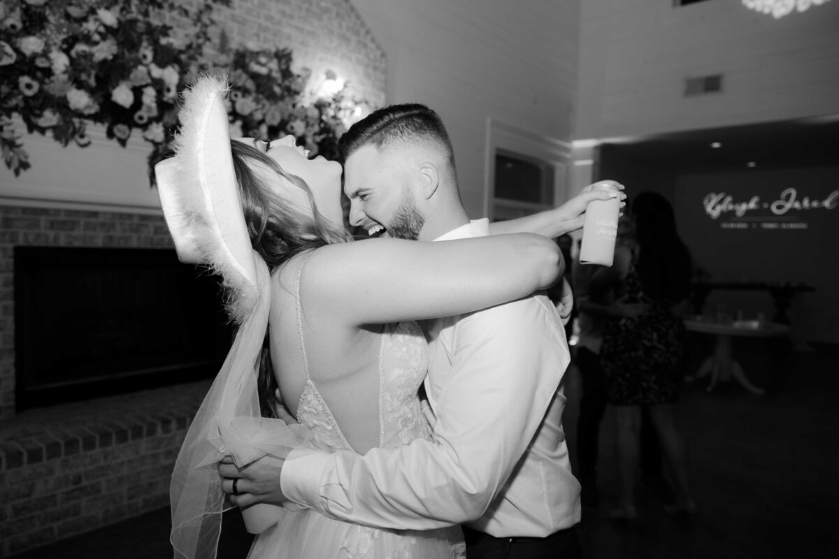 HarvestHollowWeddingCleghornReception-13