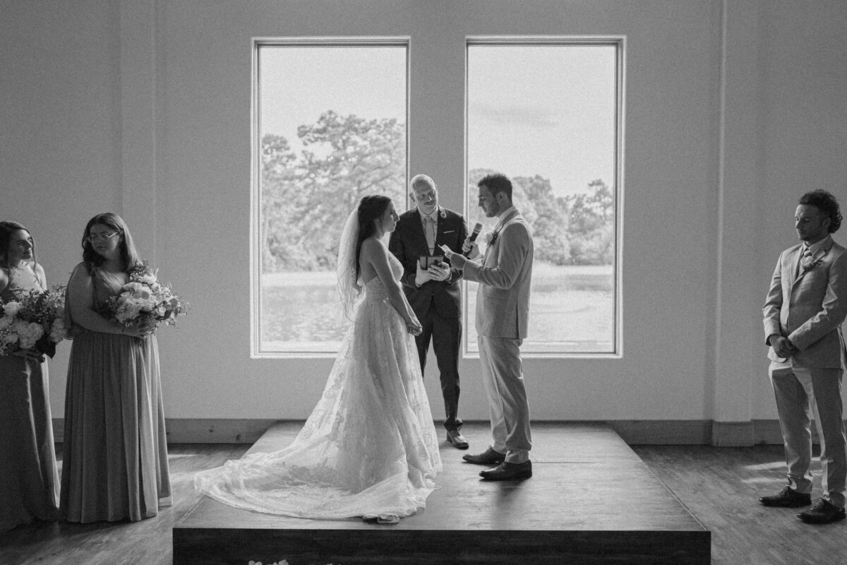angelina-loreta-photography-texas-wedding-photographer-bride-groom-houston-magnolia-collegestation-41