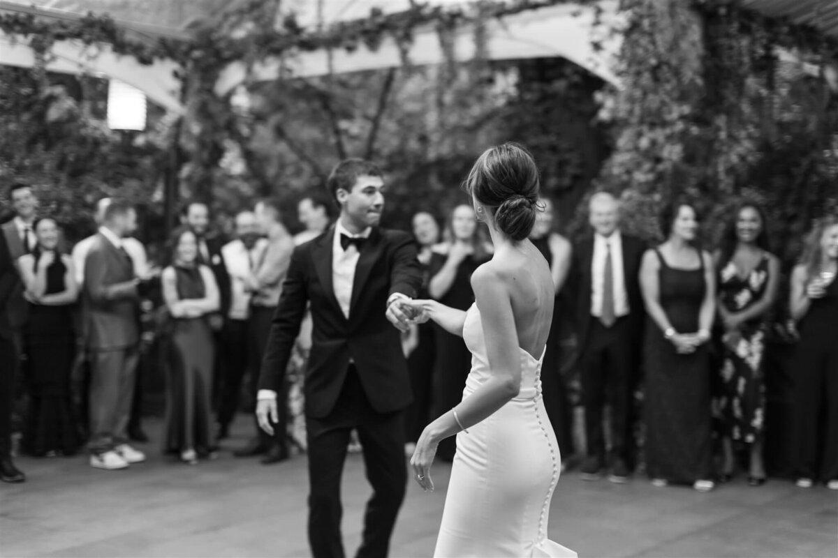 Tavern on the Green wedding in central park