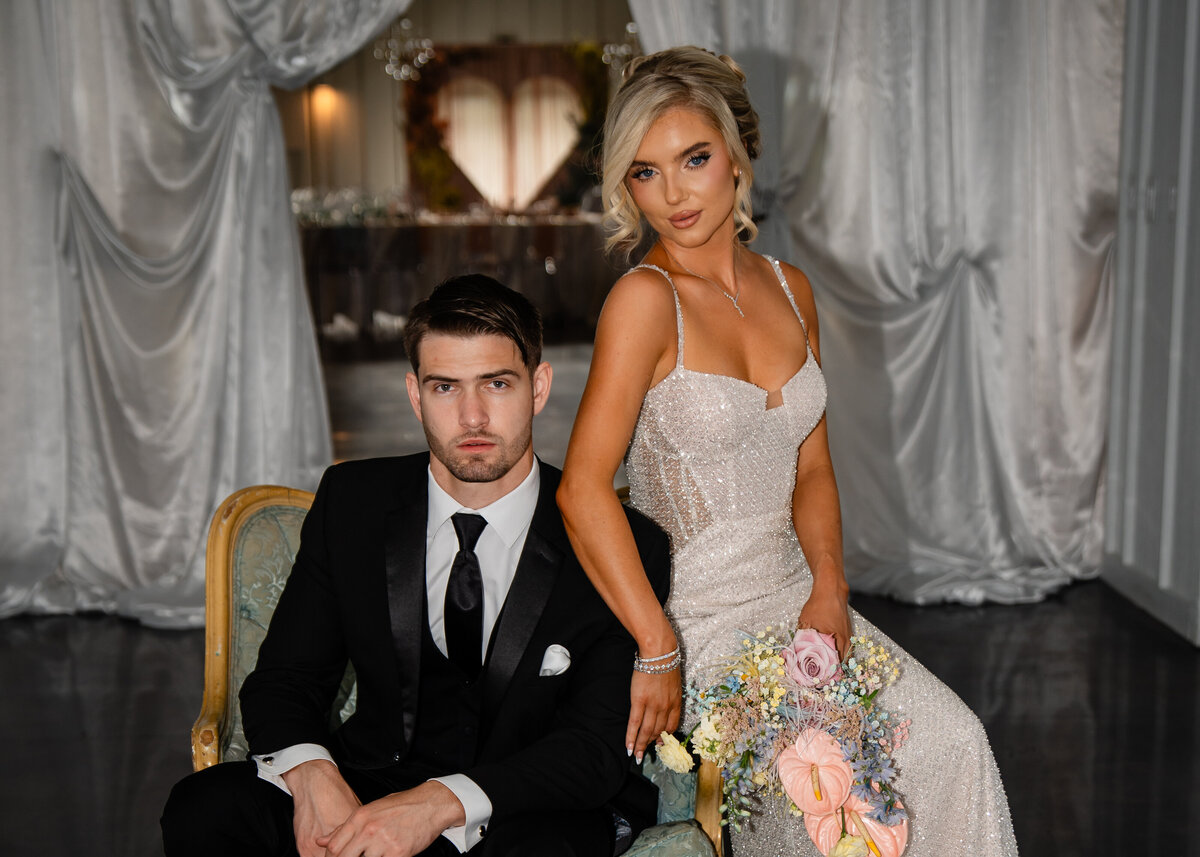 Wedding photography Walnut Ridge wedding venue dreamy romantic wedding photography editorial posing wedding photographer documentary wedding photographer