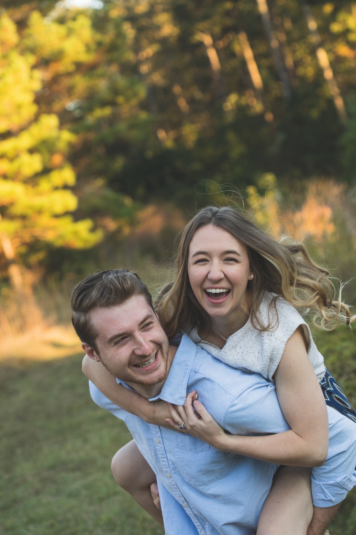 monroe_photographer_a_focused_life_photography_engagement_session_vines_garden_romantic_fall_9