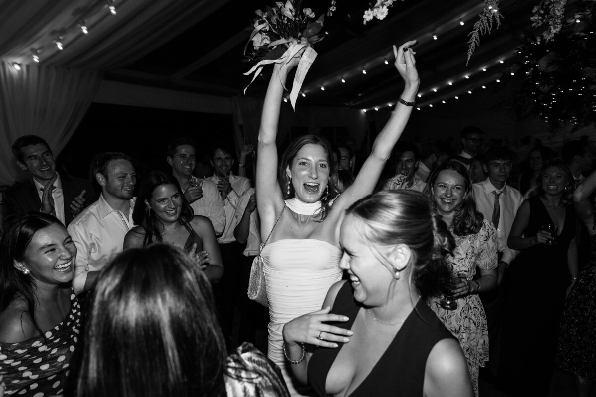 Catching the bouquet