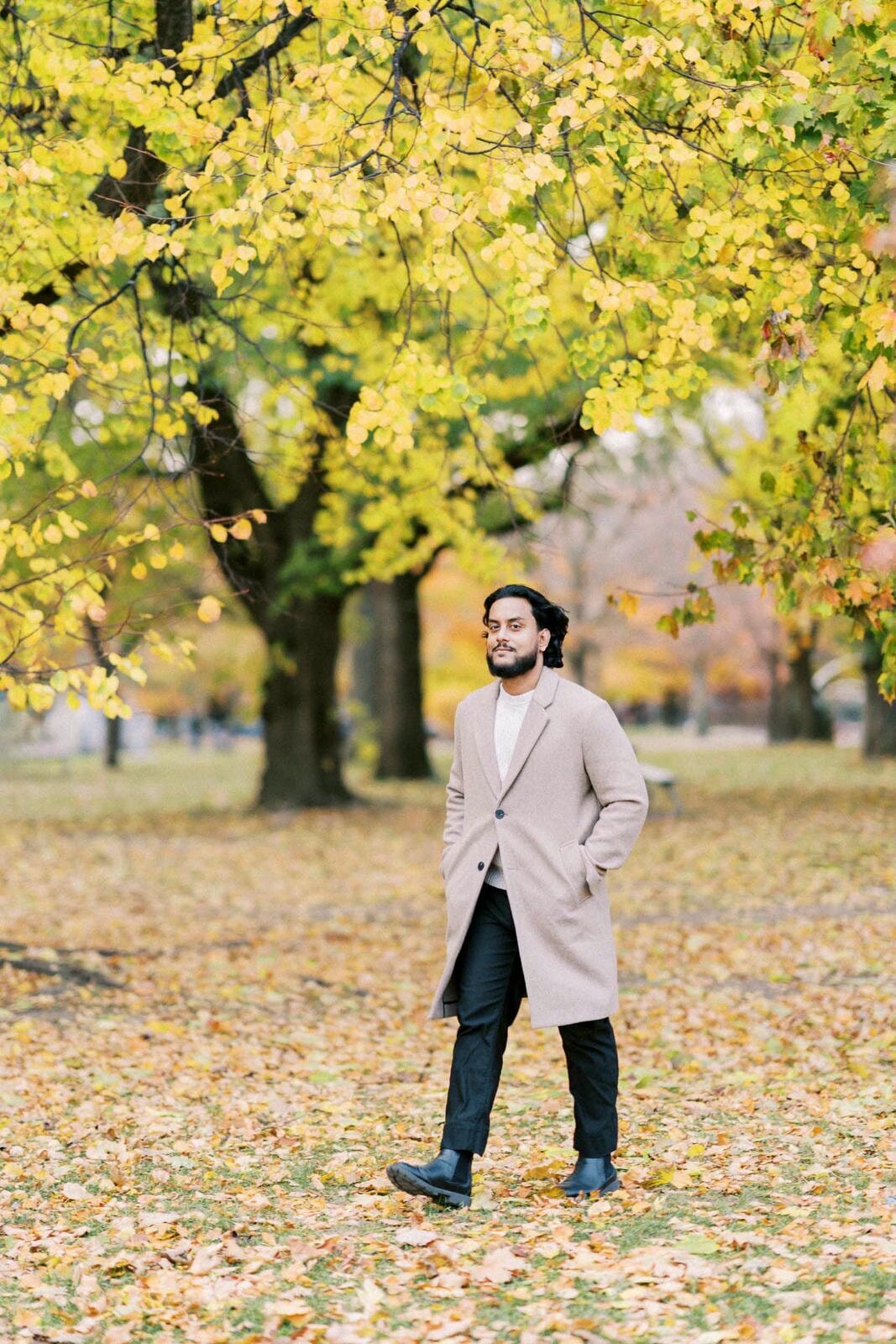 E4-Toronto-Engagement-Photoshoot-Judi-and-Raj-2024-11-03-2500px-1073