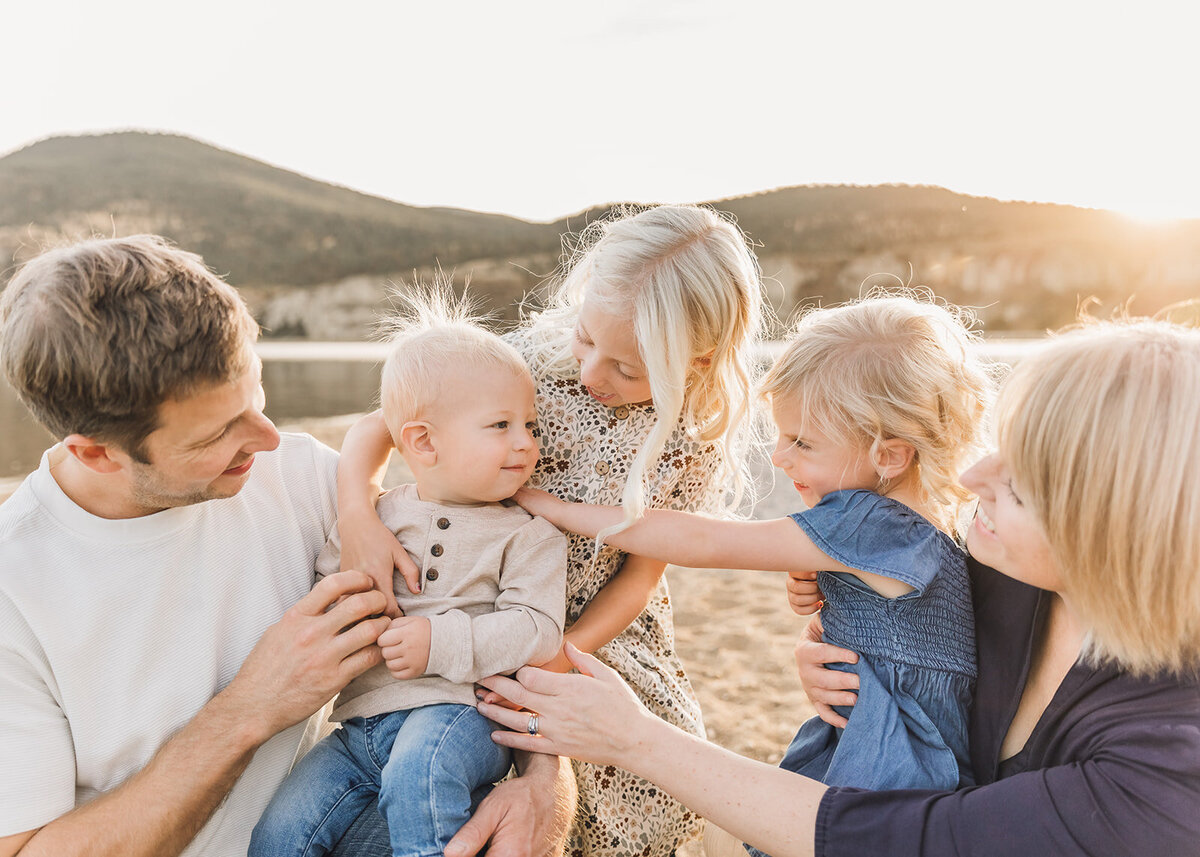 Penticton Okanagan British Columbia Family Photographer 35