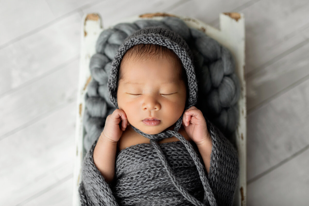 Newborn Photographer in Katy Tx (11)